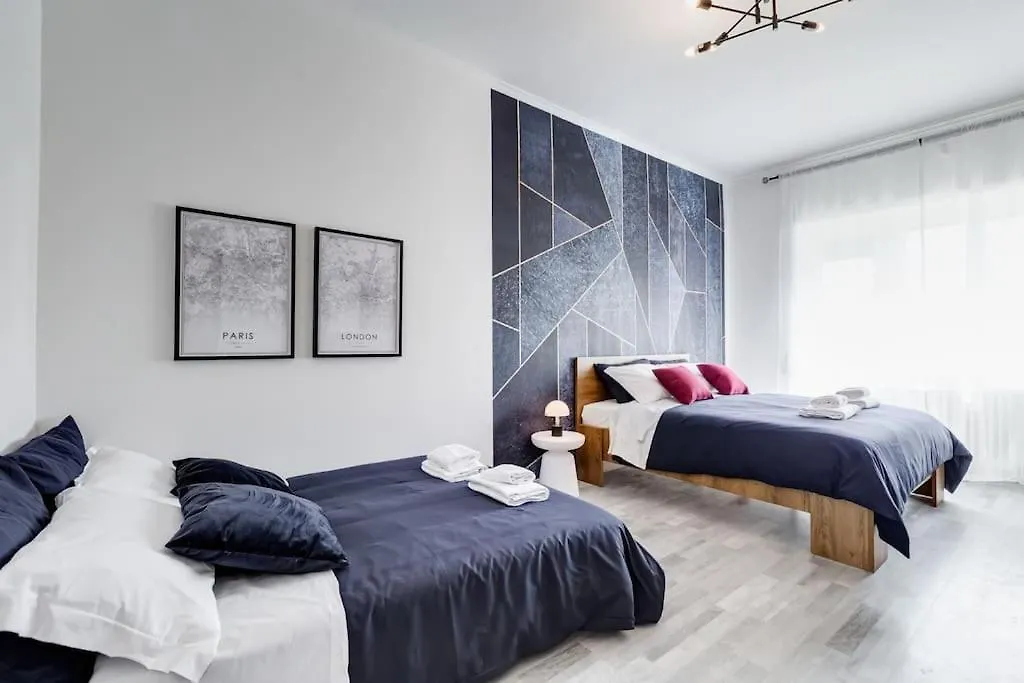 Bdc - Rome, Open City! 3-Bdr! Apartment