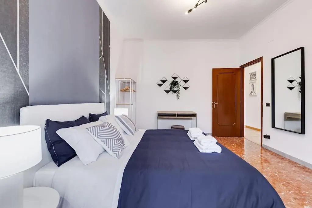 Apartment Bdc - Rome, Open City! 3-Bdr! Italy
