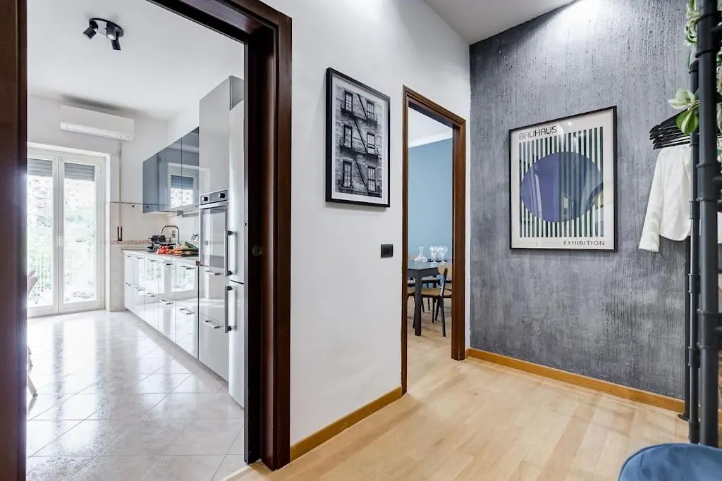 Bdc - Rome, Open City! 3-Bdr! Apartment