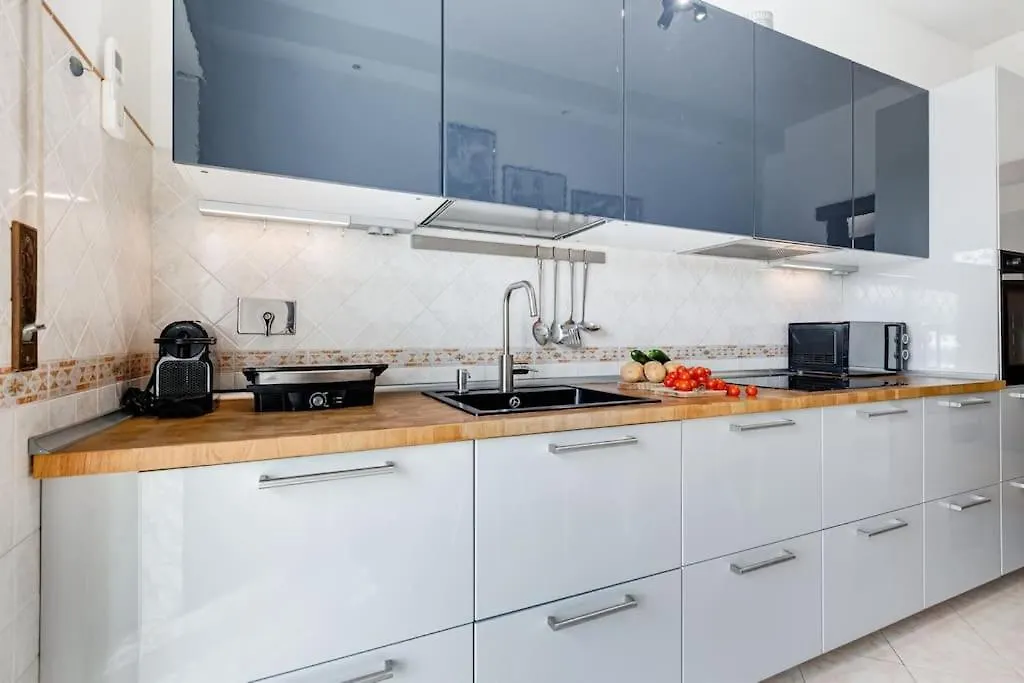 Bdc - Rome, Open City! 3-Bdr! Apartment Rome