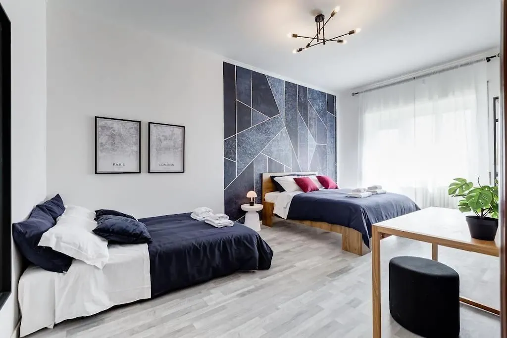 Apartment Bdc - Rome, Open City! 3-Bdr!