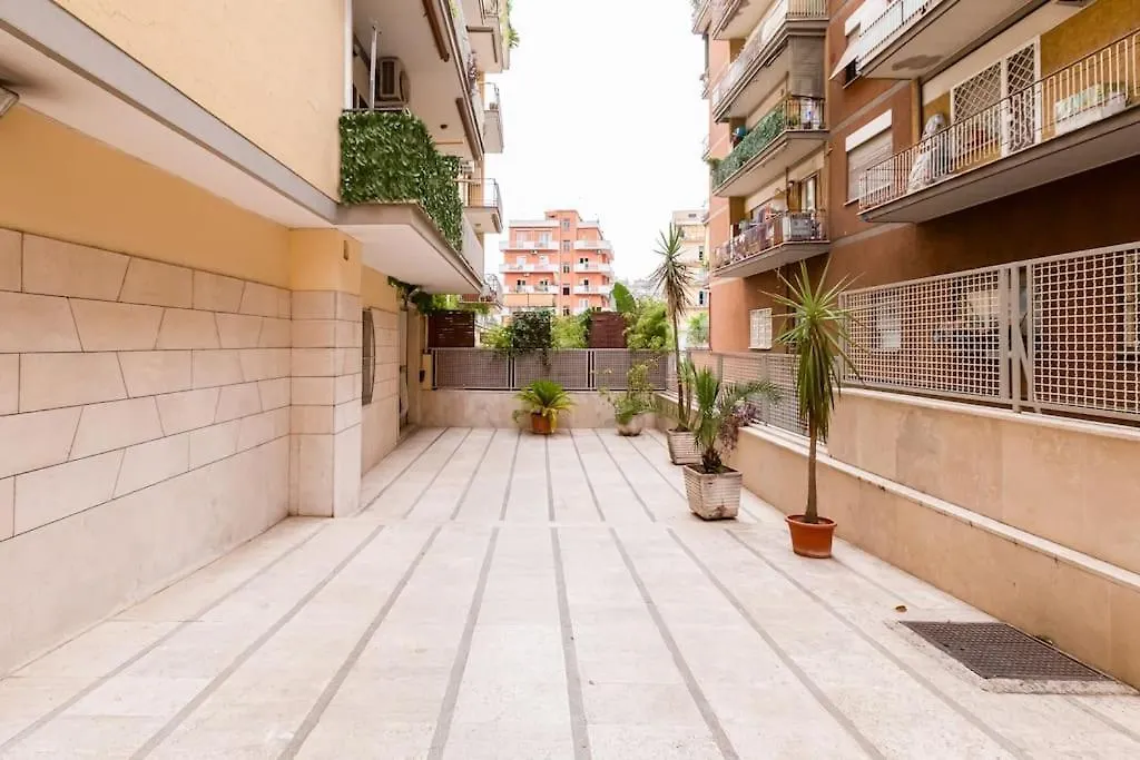 Bdc - Rome, Open City! 3-Bdr! Apartment Rome