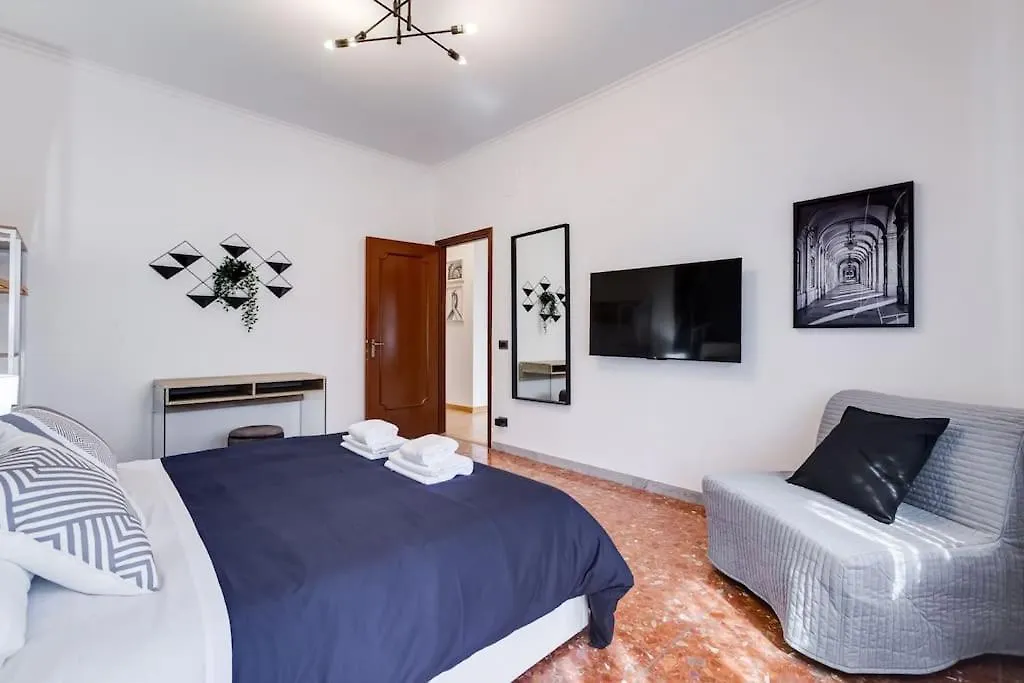 Apartment Bdc - Rome, Open City! 3-Bdr!